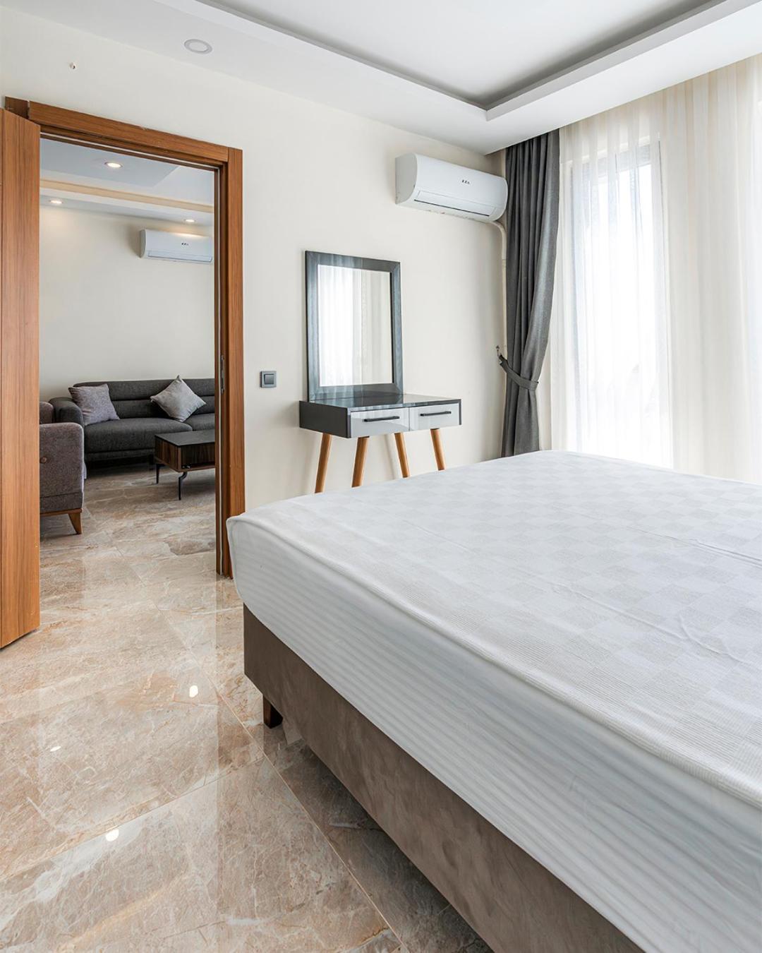 Laristone Suite Spa Hotel Aksu  Exteriör bild